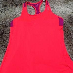 Reebok Razorback Tank Top With Built-in Bra Size M